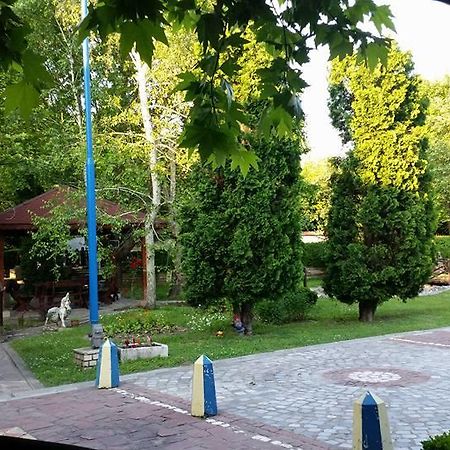 Motel Paradise Oryakhovo 外观 照片