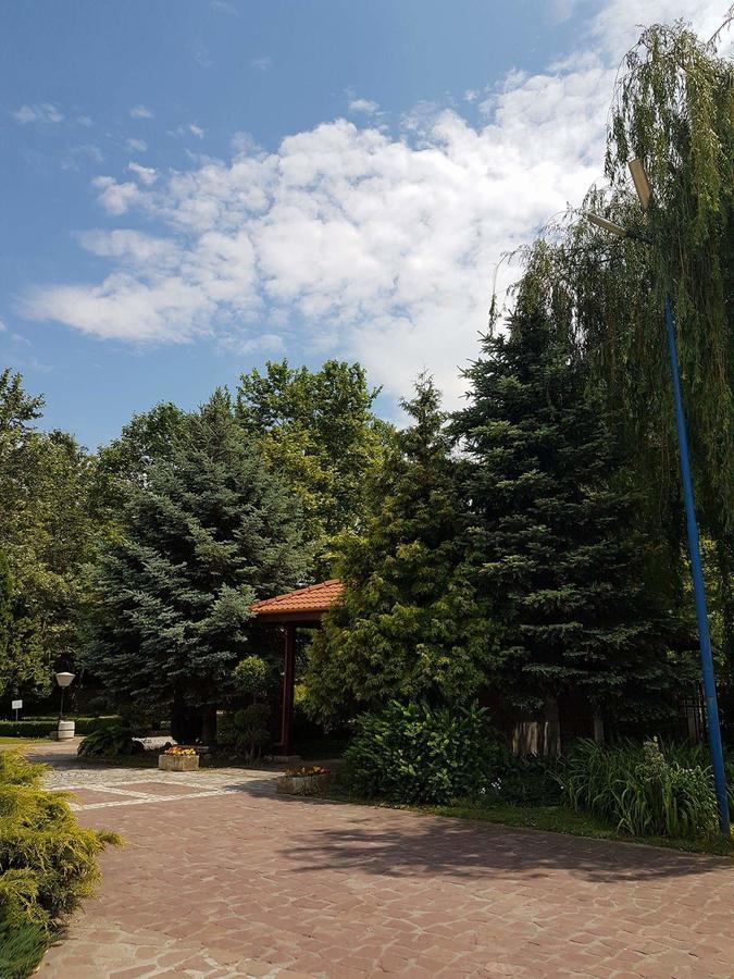 Motel Paradise Oryakhovo 外观 照片